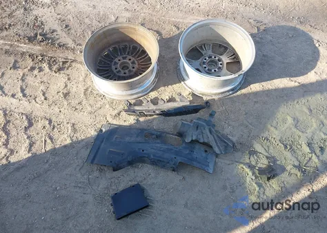 2013 Ford Focus Se z USA, uszkodzony, nr VIN 1FADP3F22DL245612